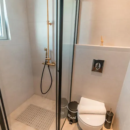 Daire Granny's House